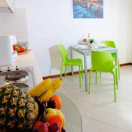 Verona Class Aparthotel "Residenze Del Cuore" 외부 사진