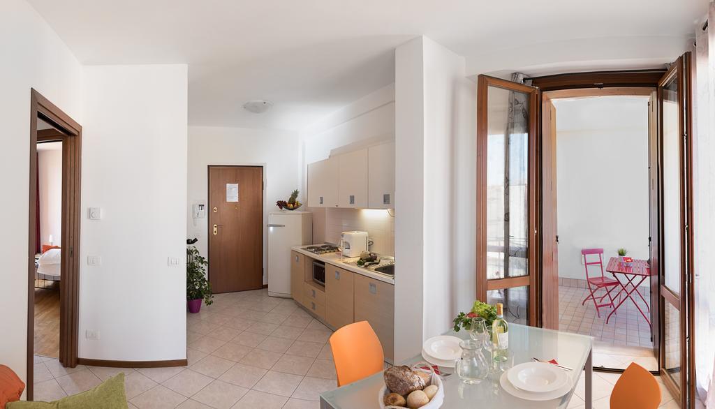 Verona Class Aparthotel "Residenze Del Cuore" 외부 사진