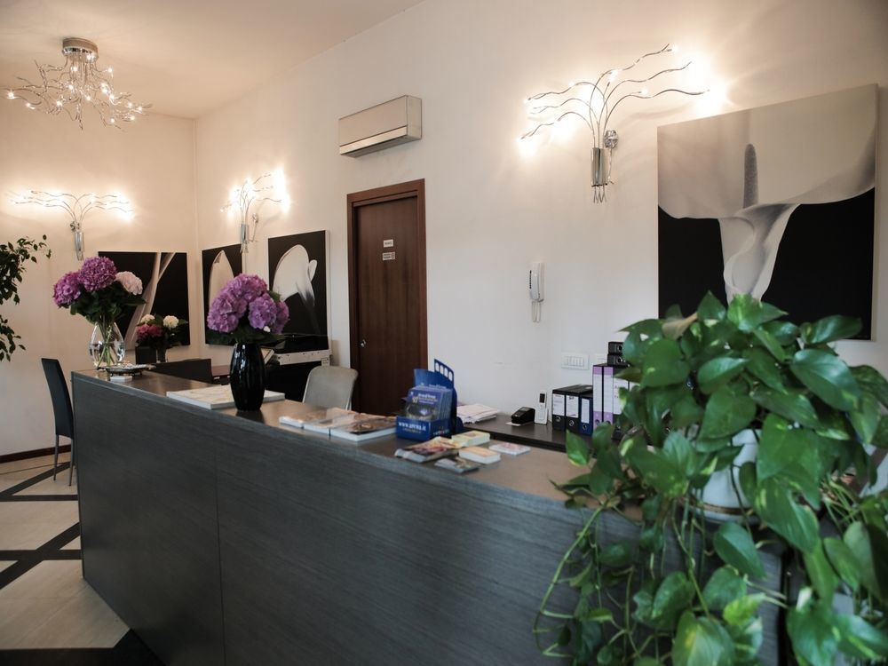 Verona Class Aparthotel "Residenze Del Cuore" 외부 사진