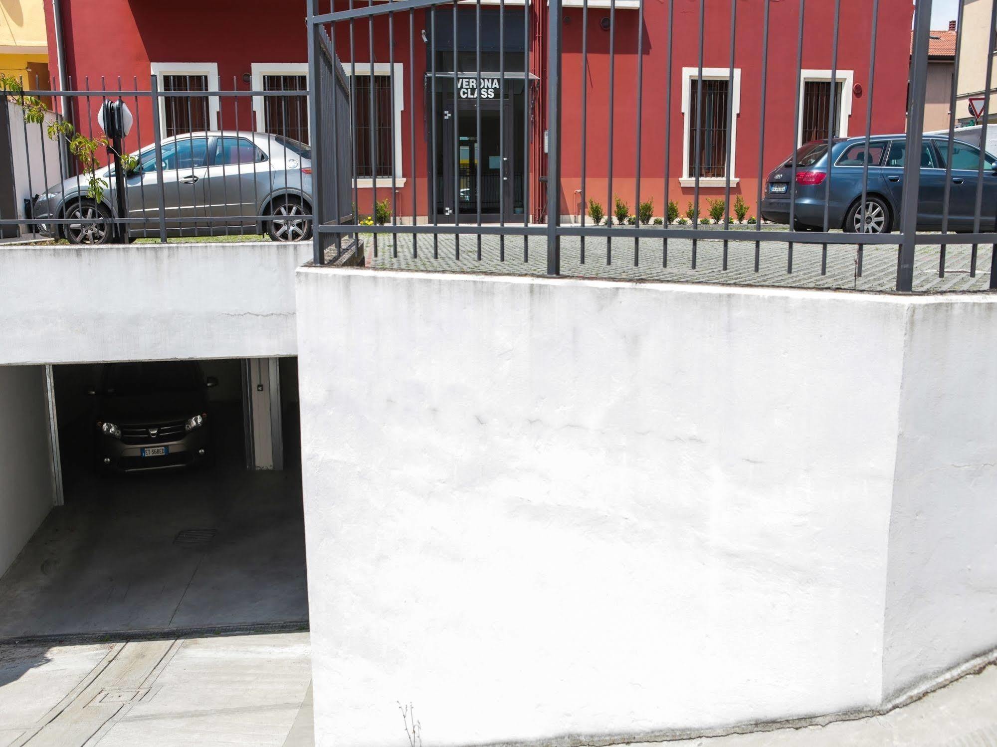 Verona Class Aparthotel "Residenze Del Cuore" 외부 사진