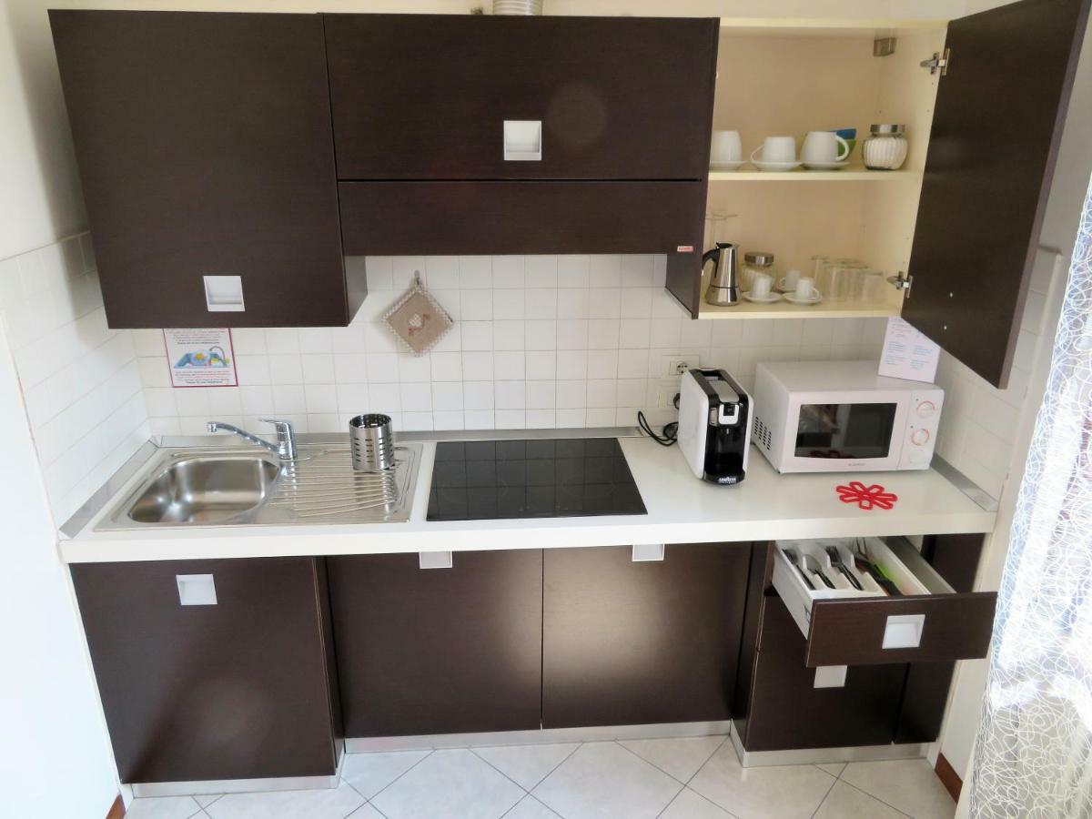 Verona Class Aparthotel "Residenze Del Cuore" 외부 사진