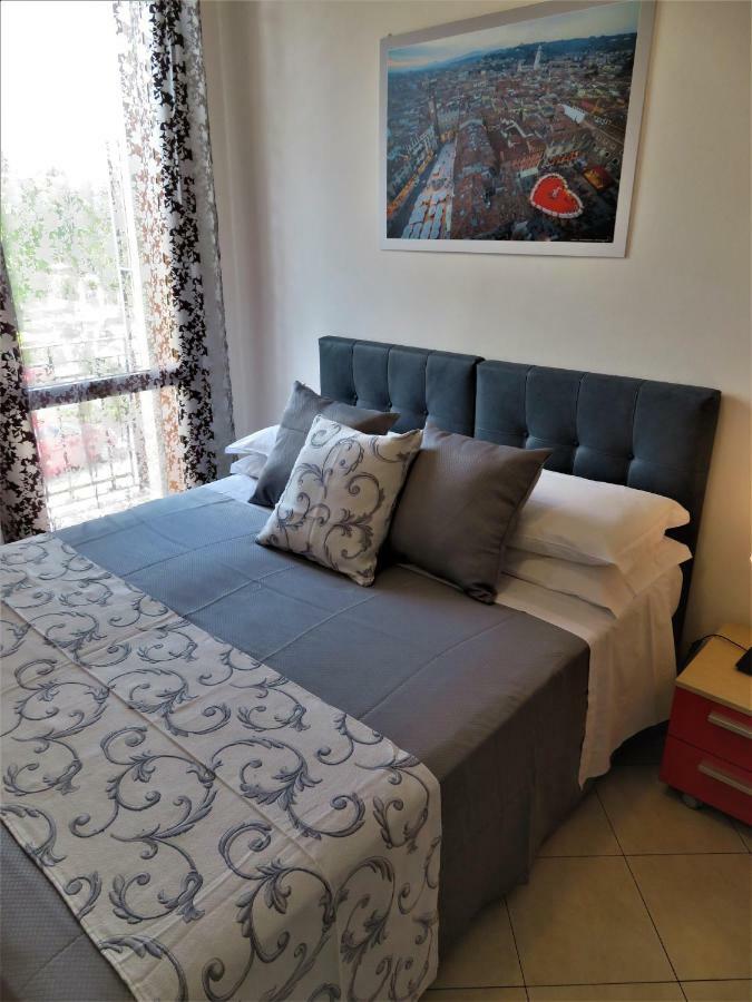 Verona Class Aparthotel "Residenze Del Cuore" 외부 사진