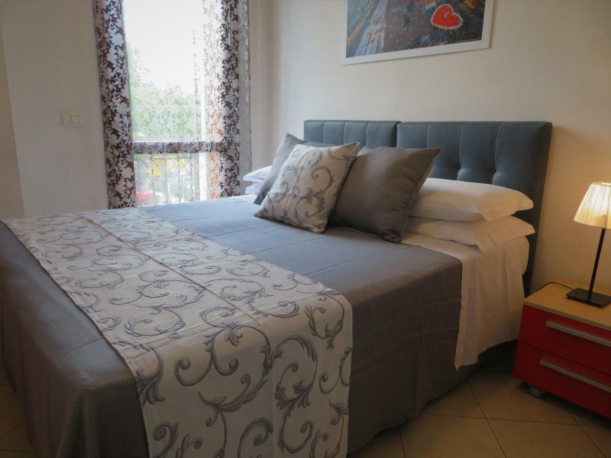 Verona Class Aparthotel "Residenze Del Cuore" 외부 사진